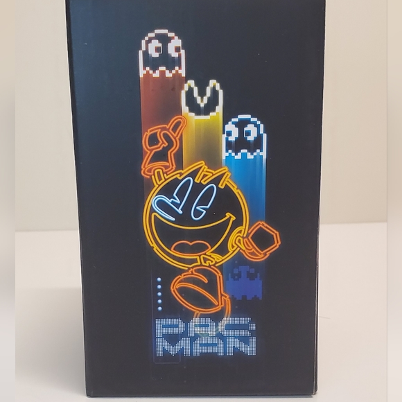 Paladone Pac-Man Colour Changing Glass NEW Retro Arcade - Picture 2 of 3